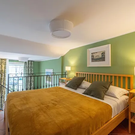 Kalamarina Rooms-3